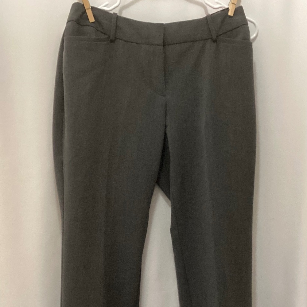 NWT ($44 JCPenney) Worthington Curvy Fit Perfect Trouser - Size 6P - Gray